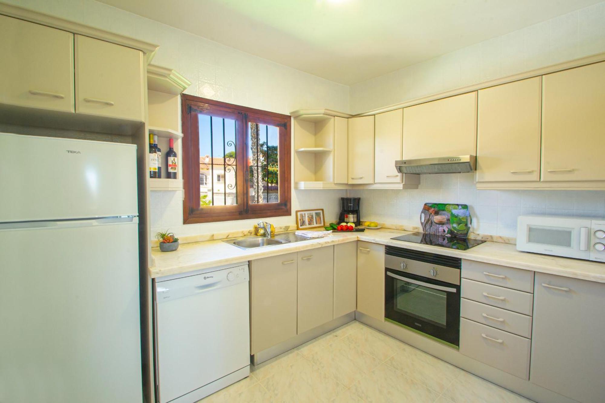 Villa Cohete - Plusholidays Calpe
